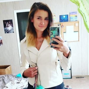 Meet your Posher, Krystal